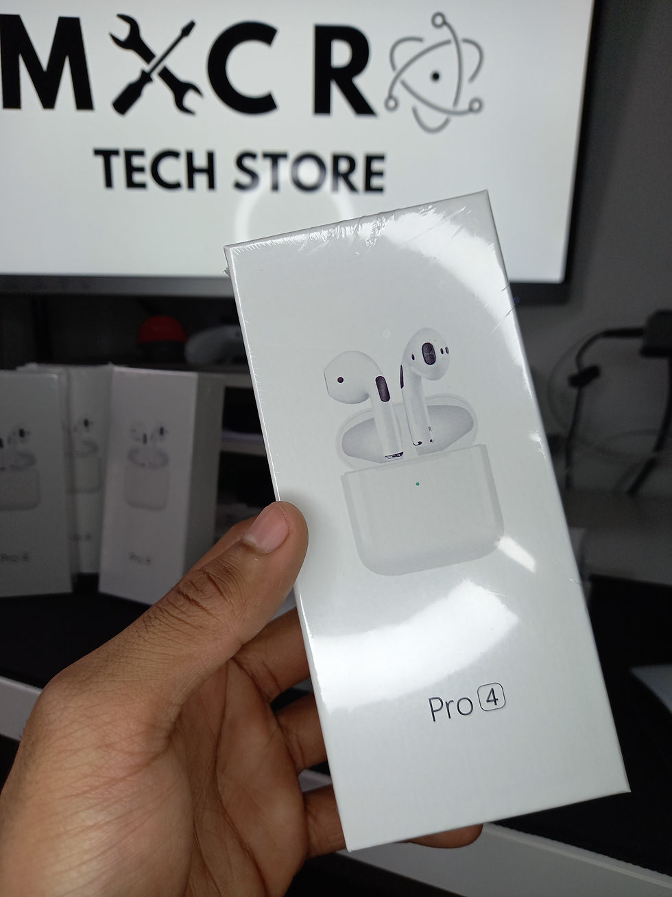 Miniatura: TWS PRO 4