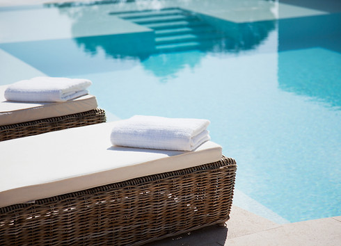 Hotel Pool