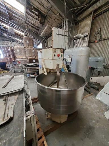 2121 ABS 160L Spiral Dough Mixer 02