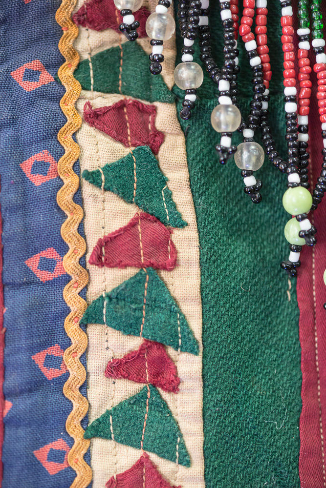 Miniaturbild: Turkmenisches Festtagskleid