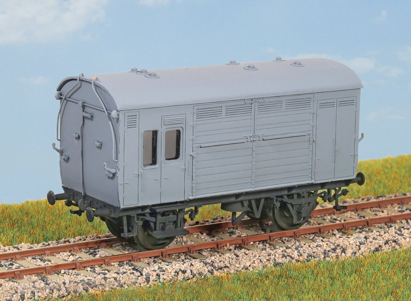 Parkside Models PC79 OO/HO Scale GWR Horse Box N13  Plastic Kit