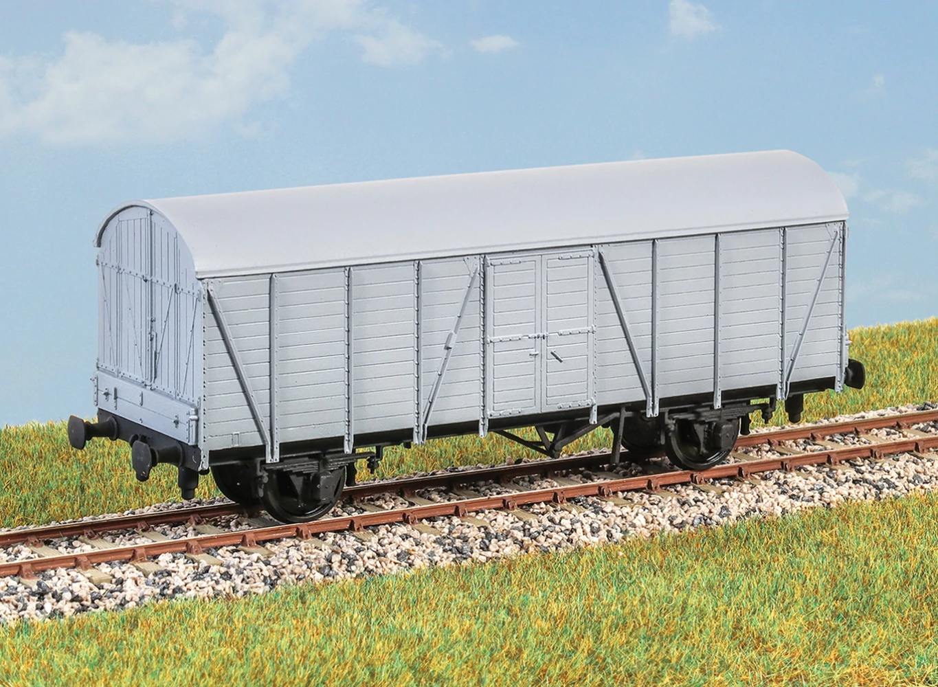 Parkside Models PC40 OO Gauge LMS 4 Wheel Motor Car Van Kit
