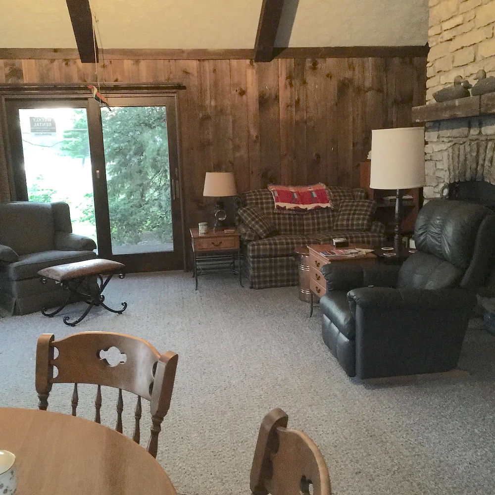 open floorplan - view from kitchen into the living