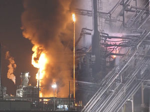 텍사스주 화학공장 화재..가연성 물질 유출