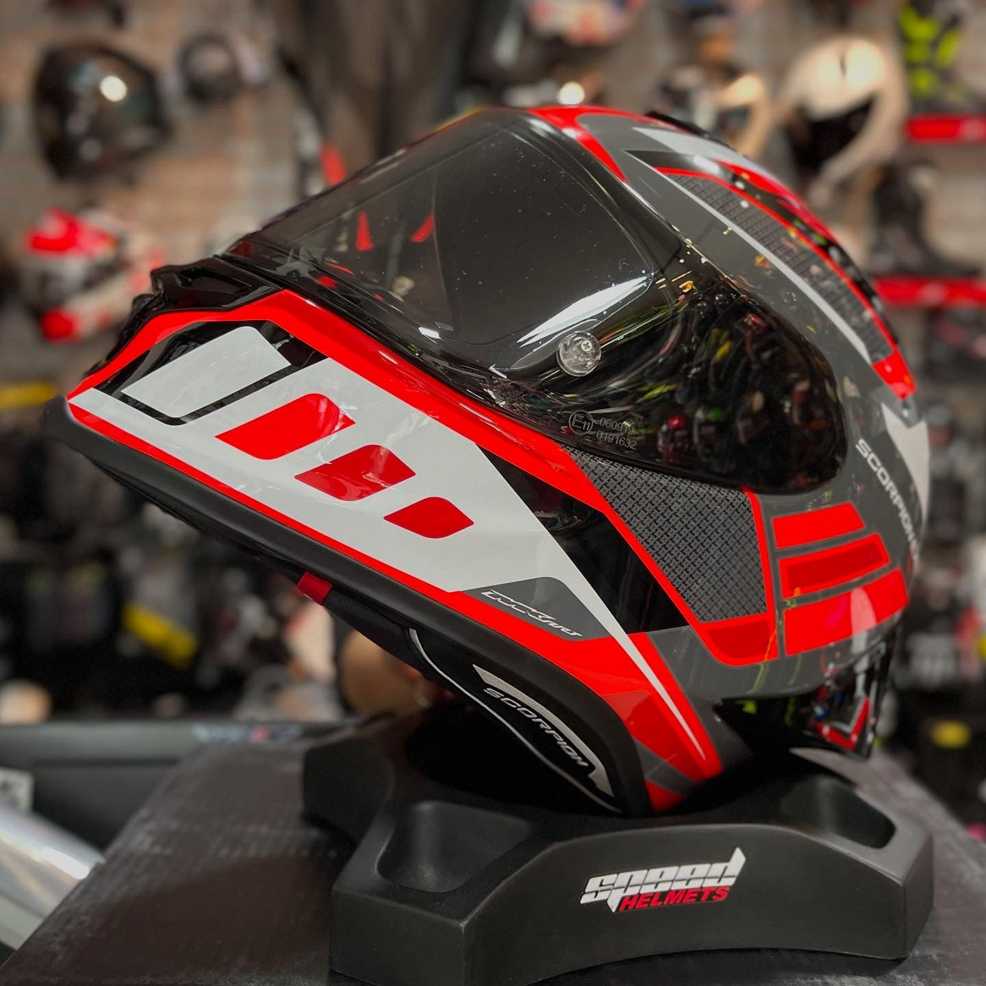 SCORPION EXO-R1 EVO II AIR VITAL GREY WHITE RED 22.06