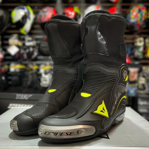 新品 ダイネーゼAXIAL D1 REPLICA 懐かしき VALENTINO BOOTS