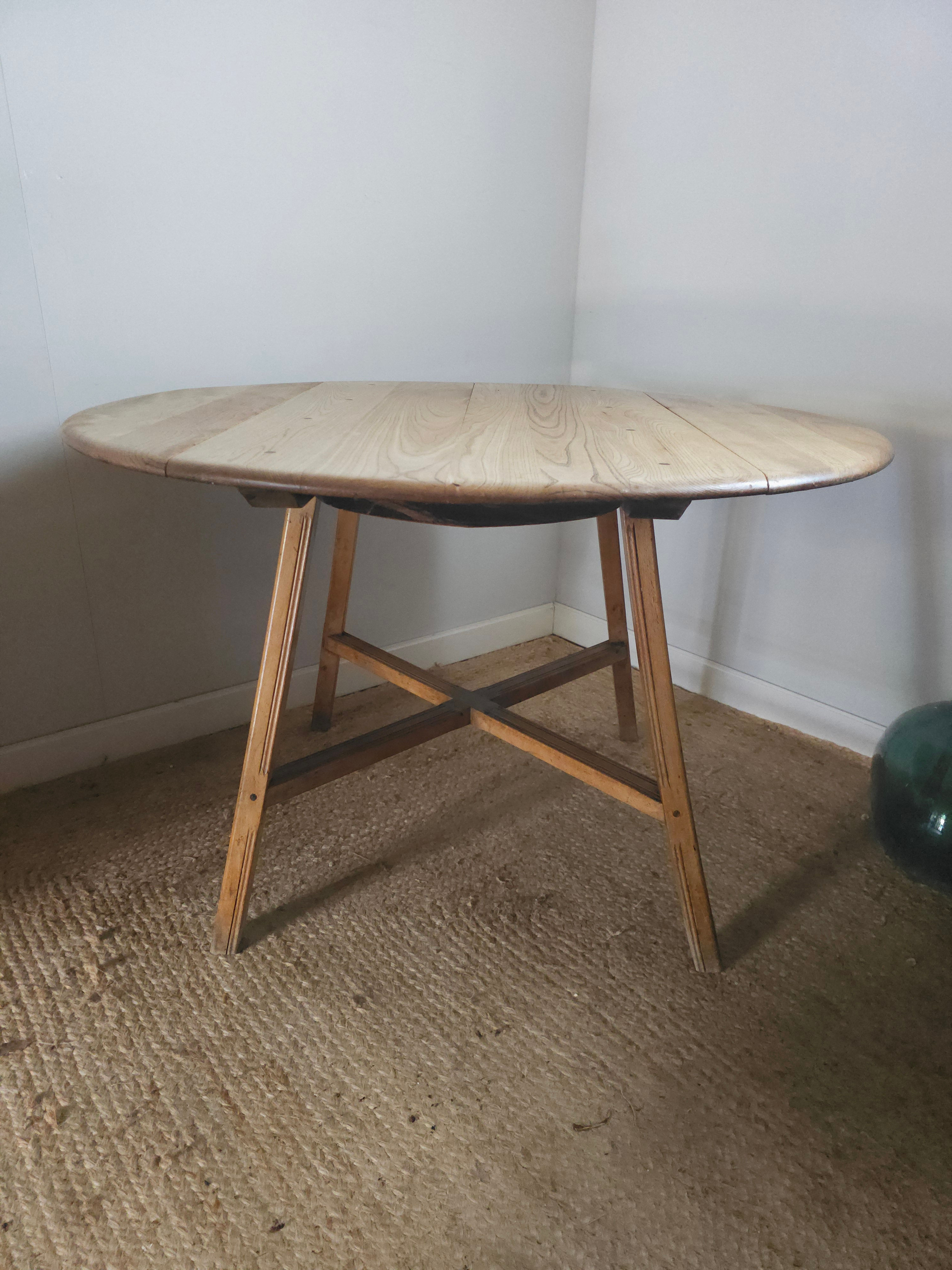 Ercol Drop Leaf Dining Table 377