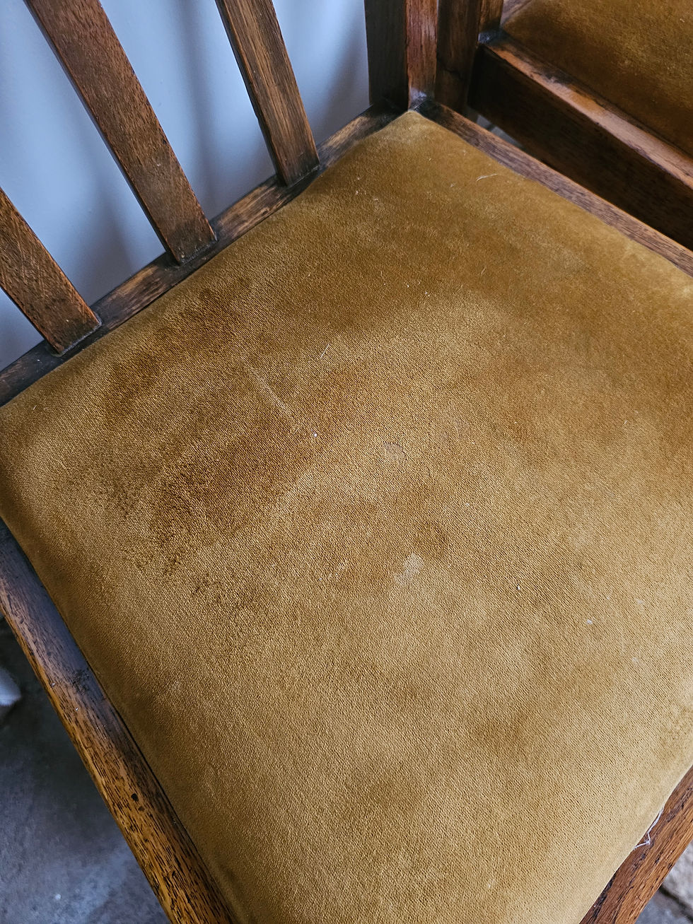 Thumbnail: Set of 4 oak 1940s chairs 