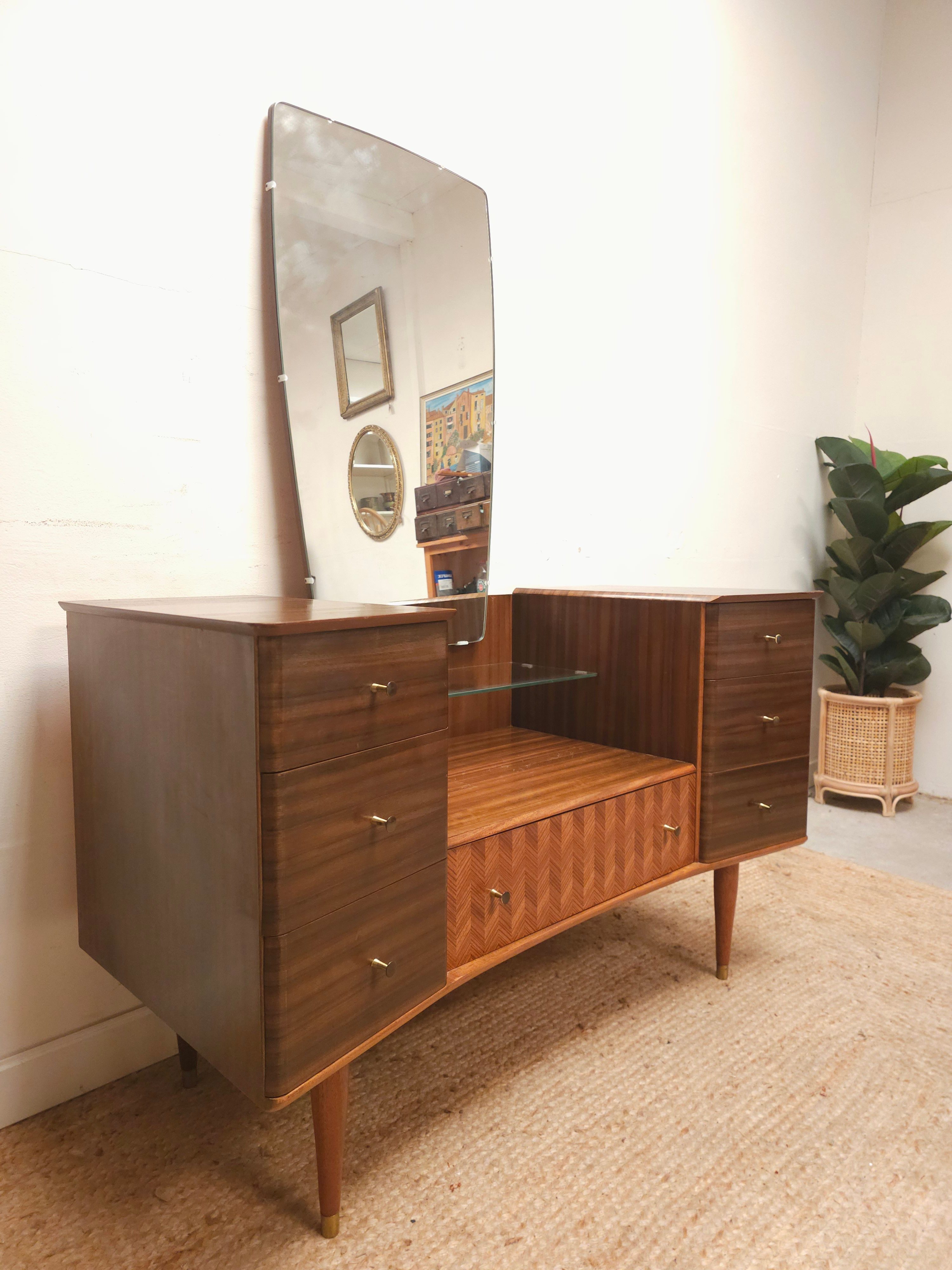 Retro Uniflex Dressing Table