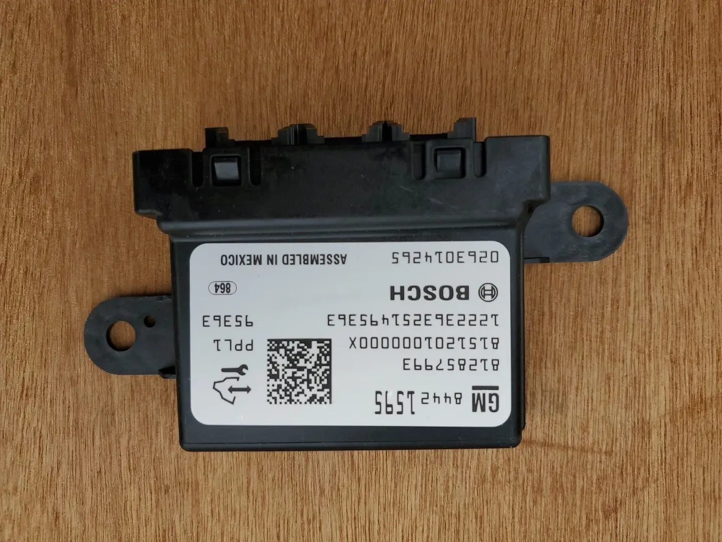 كارت حساسات ثلاث فيش أكاديا, سييرا ,بيوك إنكليف, سيلفرادو,كاديلاك جميع فئات