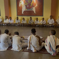 Brahmins being served bhojan during Pind Daan ritual in Varanasi