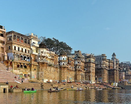 How to explore Varanasi