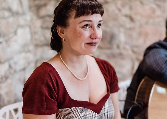 Hochzeitssängerin Hannover mit Tränen in den Augen
