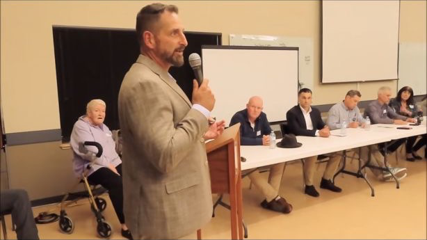 Chris Wilkinson speaking at the Maple Bay all-candidates meeting. Still from Steve Nazar’s recording.