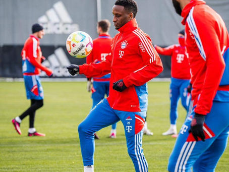 Bayern Munich ......
Une très belle nouvelle pour le sénégalais Bouna Sarr..