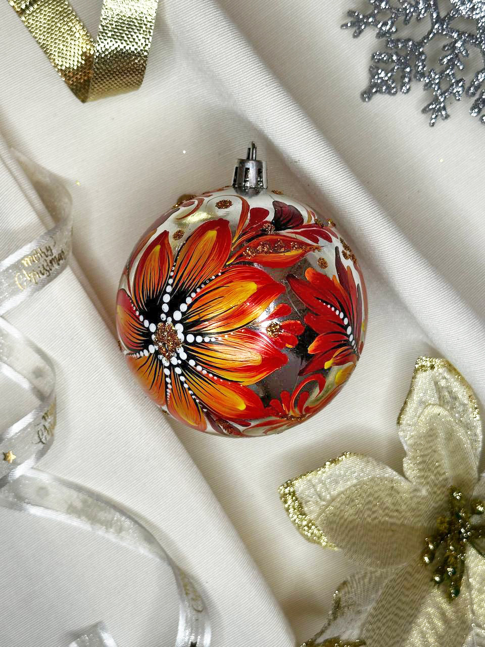 Thumbnail: SET OF 2 CHRISTMAS ORNAMENTS - BERRY BRIGHT