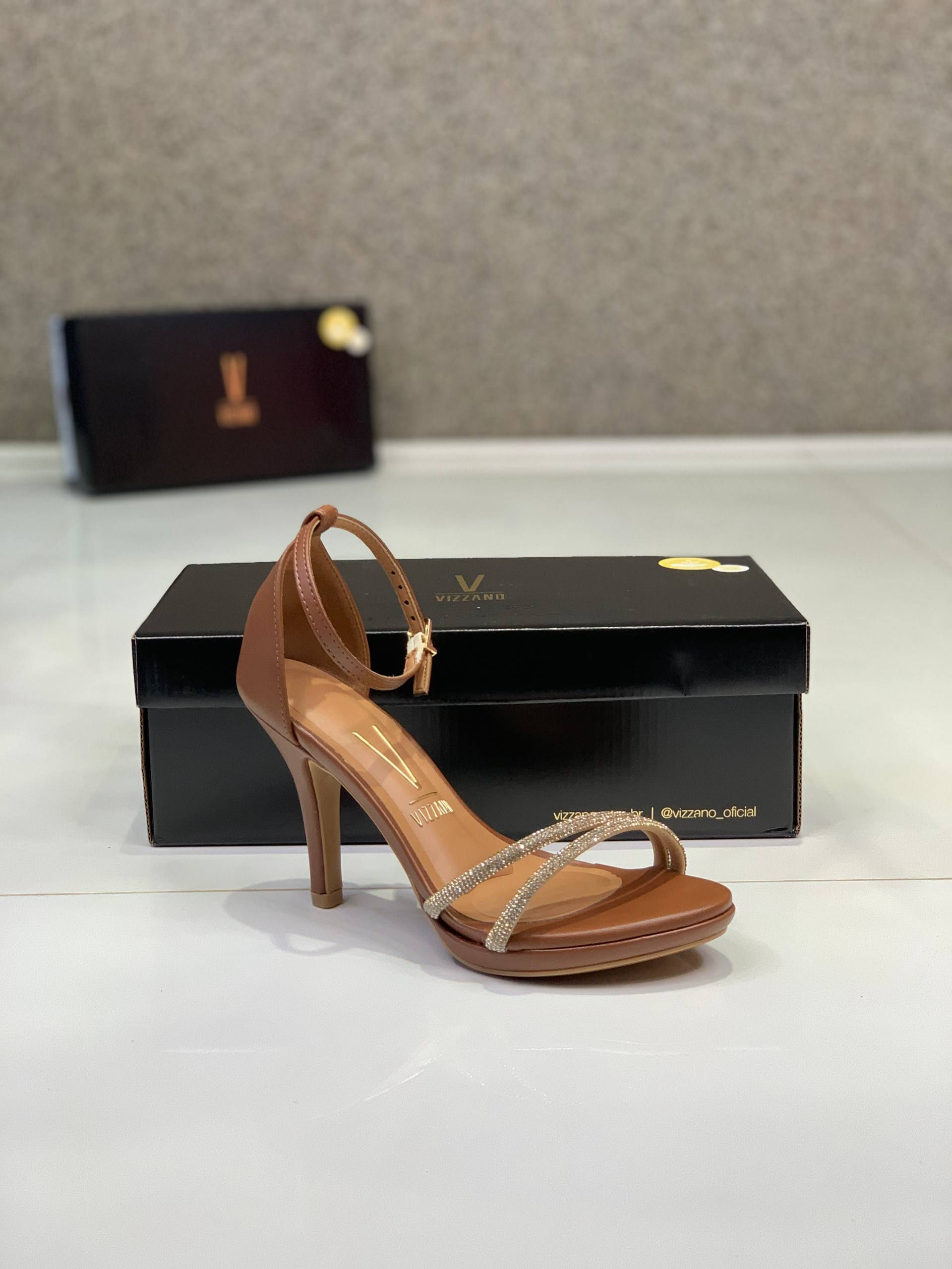Sandália Vizzano 62101063