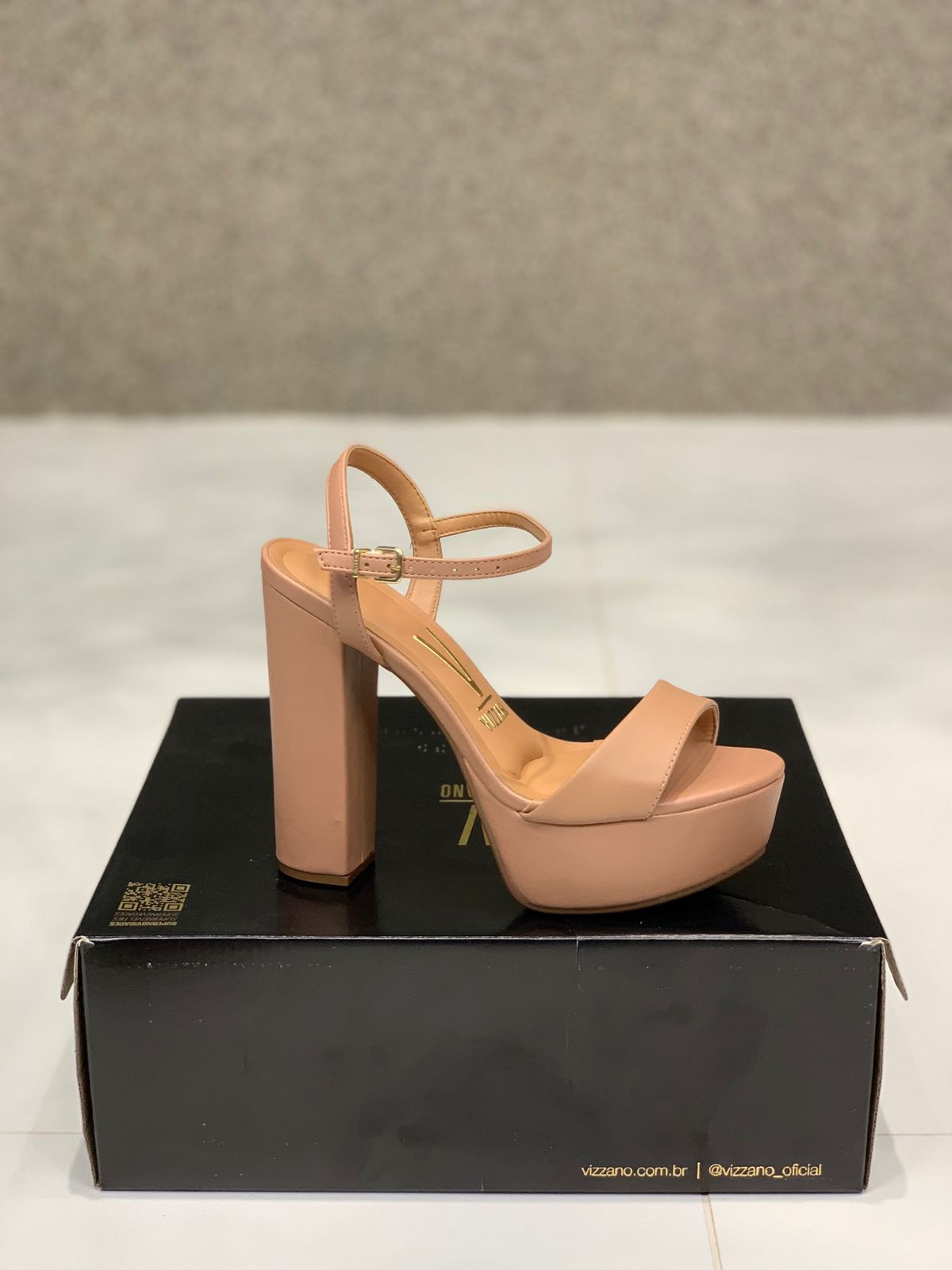 Sandália Vizzano 6282455