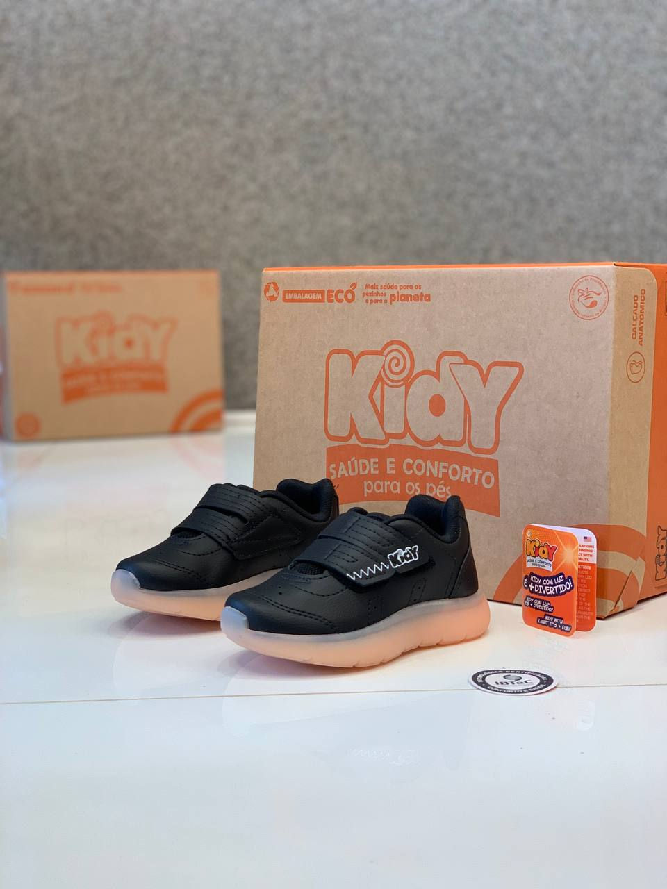 Miniatura: Tênis Kidy com LED 0200203