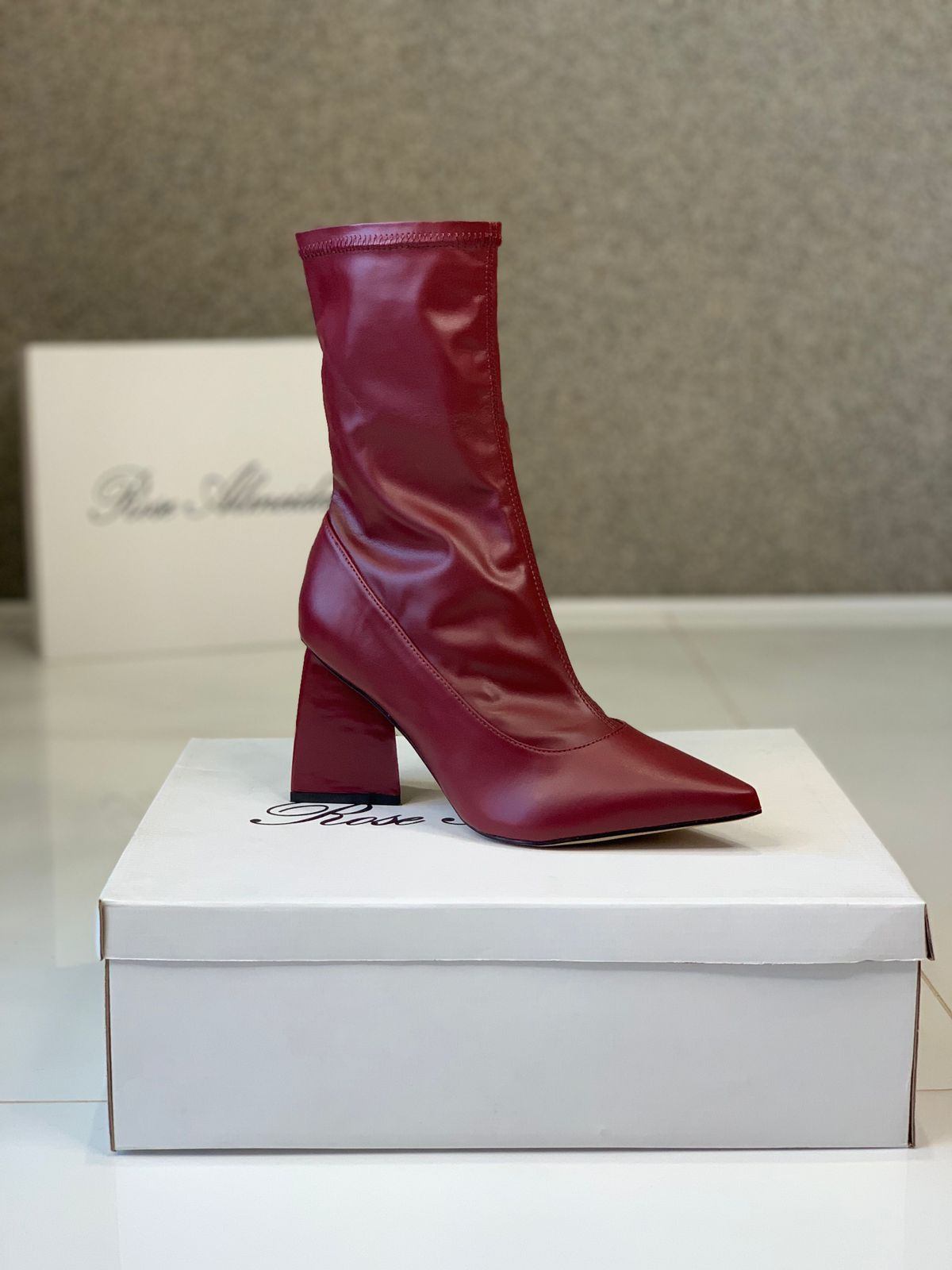 Bota Rose Almeida TAIS