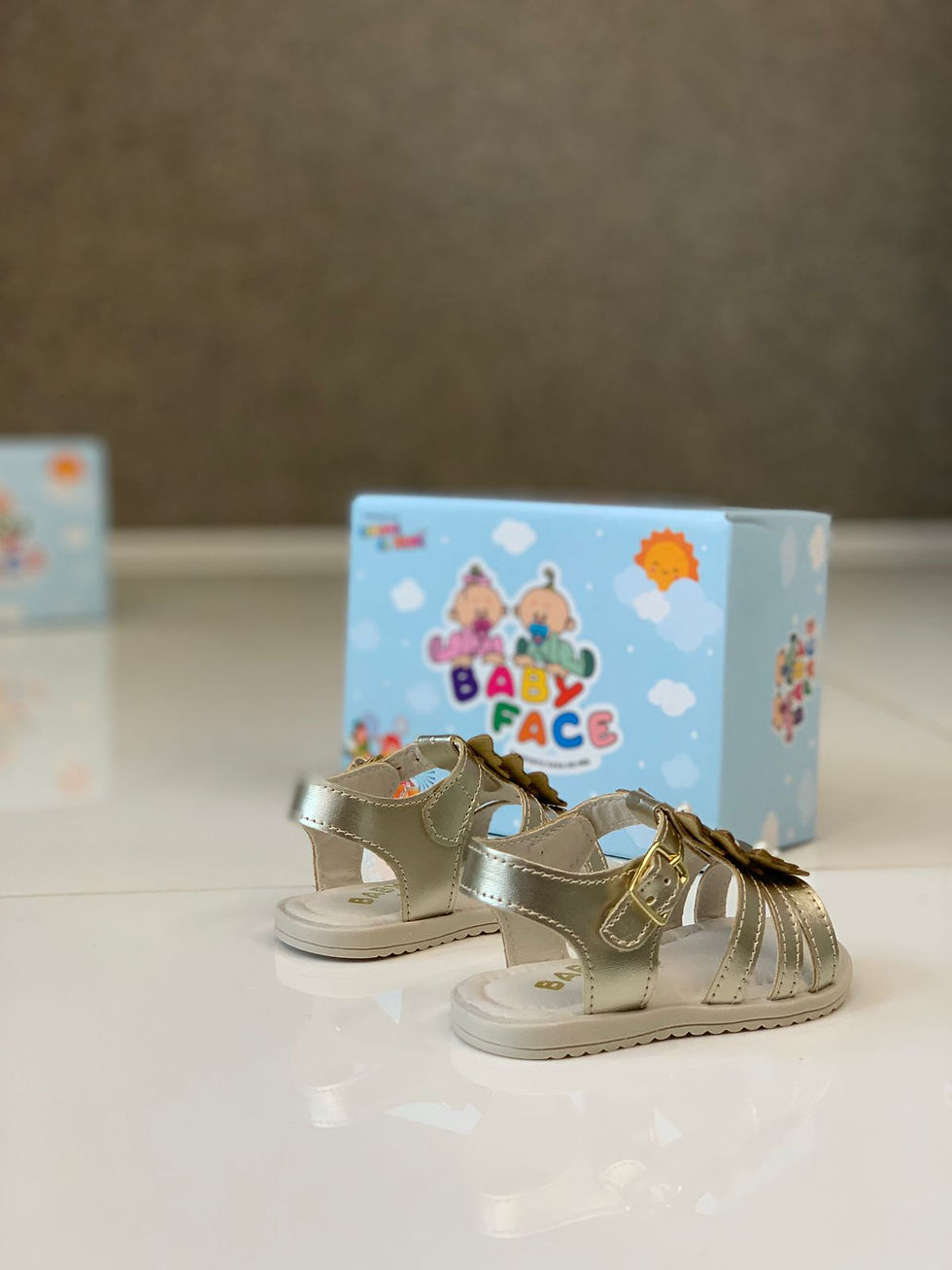 Miniatura: Sandália Carinha de Nenê 027135