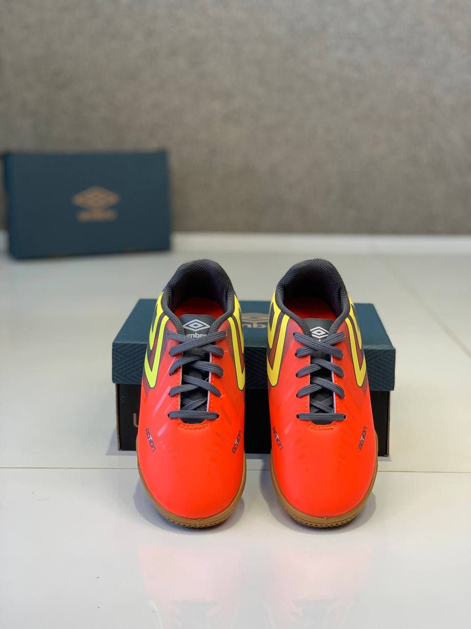 Miniatura: Chuteira Futsal Umbro U07FB00285