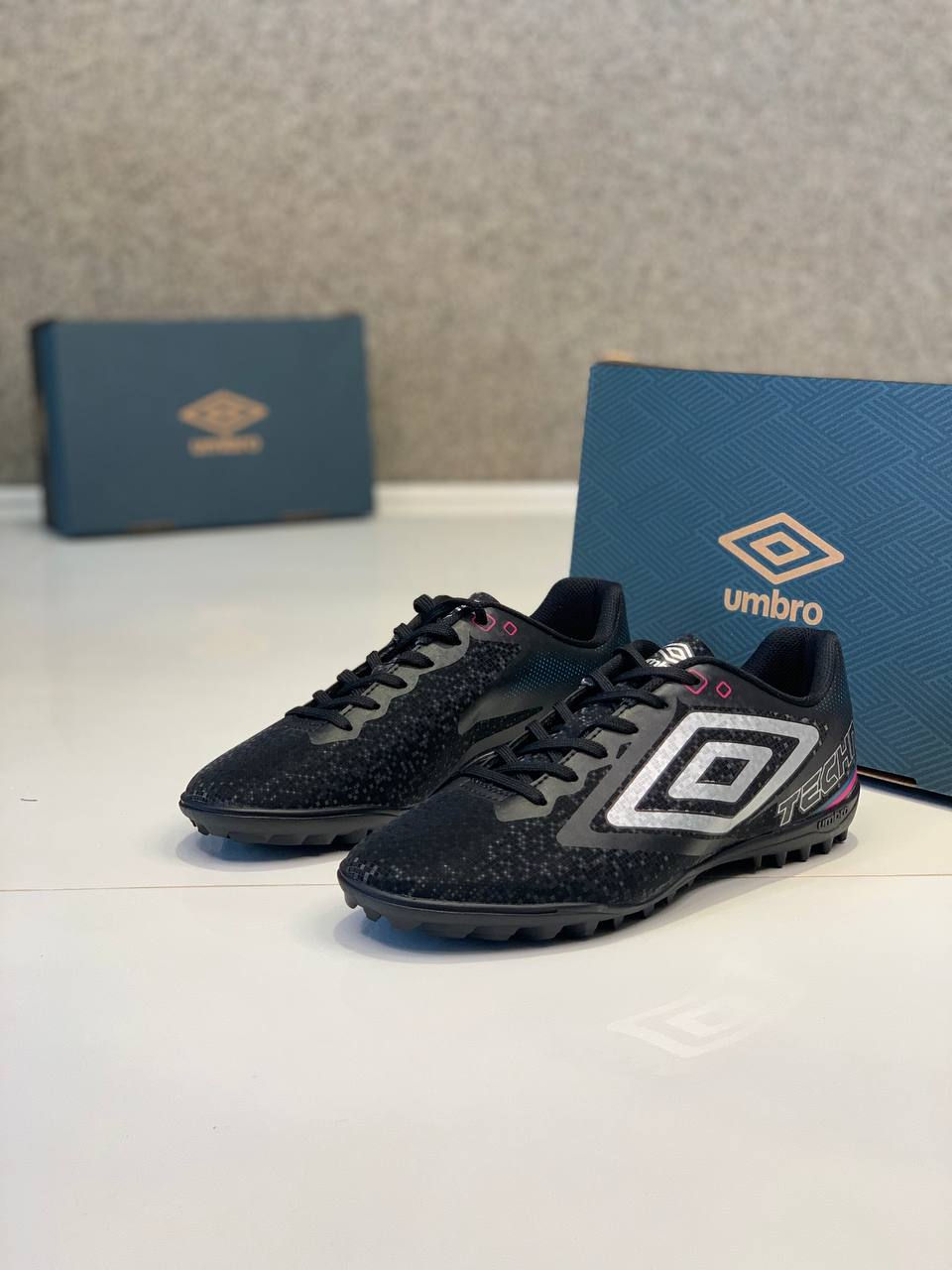 Miniatura: Chuteira Society Umbro U01FB00332
