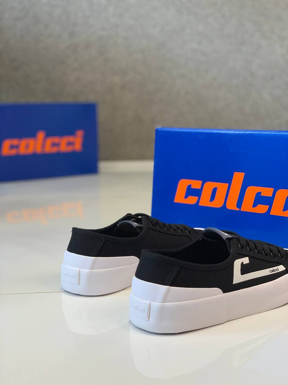 Miniatura: Tênis Colcci CL0334