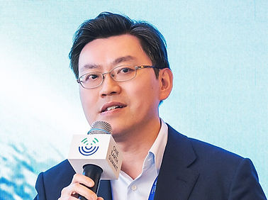 Mark_Cheng_at_One_Earth_Summit_edited.jpg