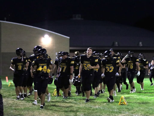 Cowboys Battle to the End, Fall 26-20 at Holcomb