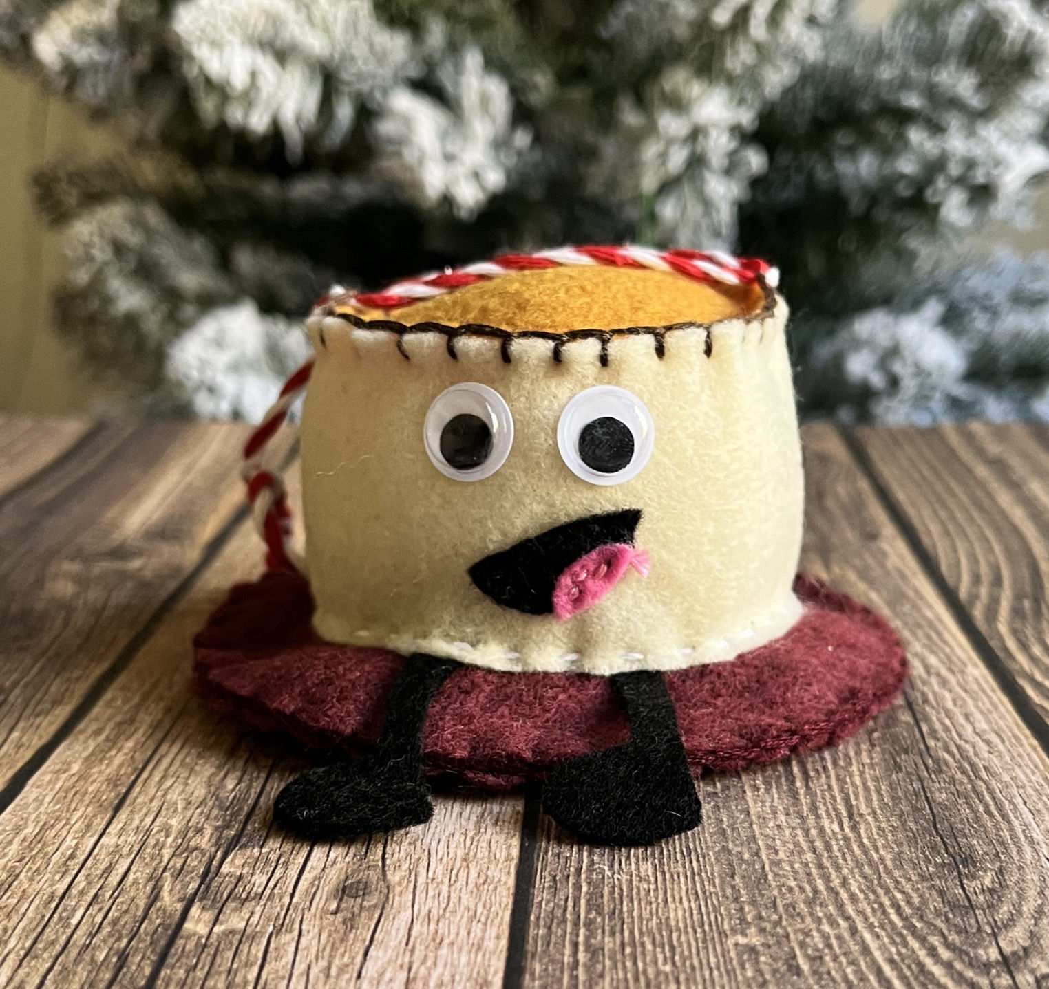 Flan Ornament