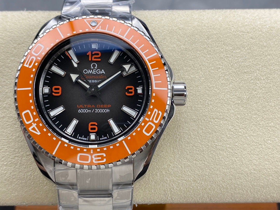 Omega Planet Ocean 6000M CO‑AXIAL MASTER 45.5 MM Ultra Deep 215.32.4