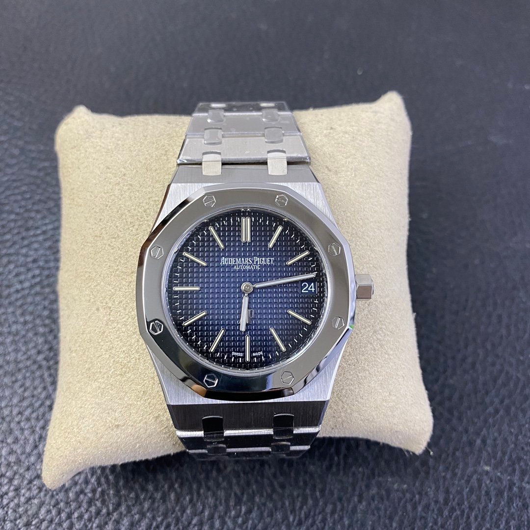 Audemars Piguet Royal Jumbo Oak Extra Thin 1:1 Superclone
