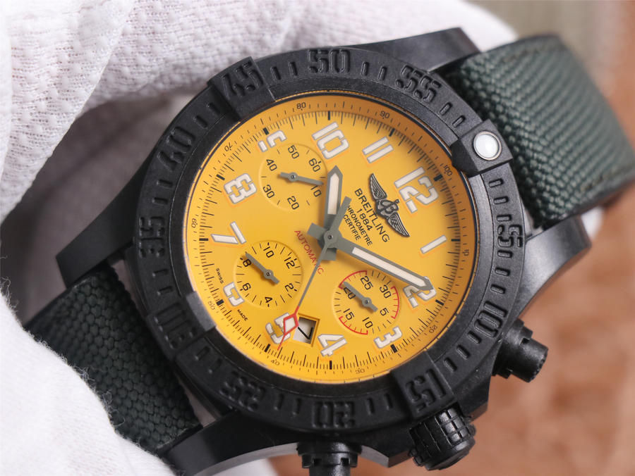 Thumbnail: Breitling Chronomat B01 Blacksteel 1:1Superclone