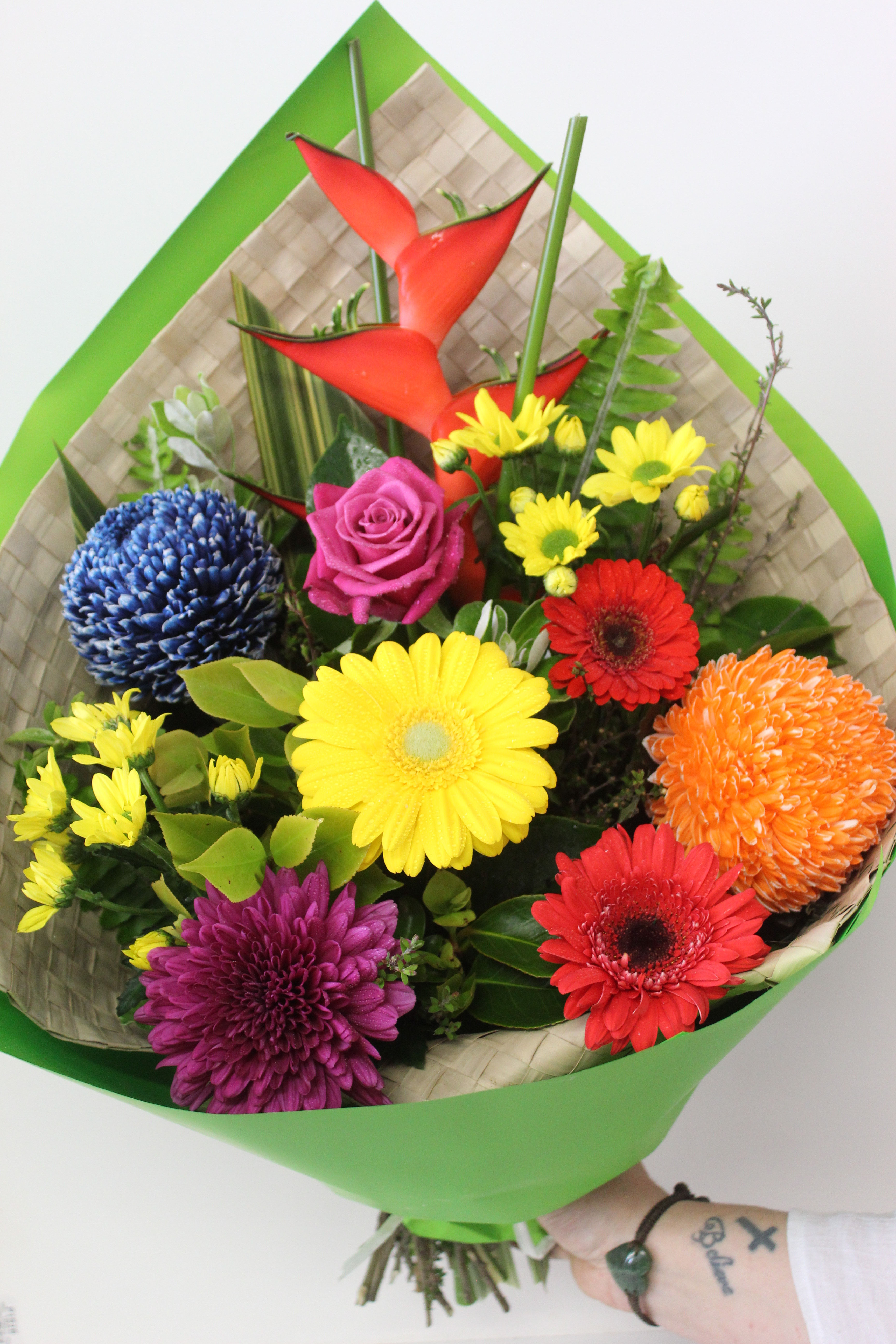 Kora Floral Boutique Florist Gisborne Fresh Flowers Harakeke Wrap Uetaha Colourful