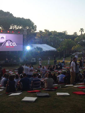 outdoor-event-giant-screen-wisemen.jpeg