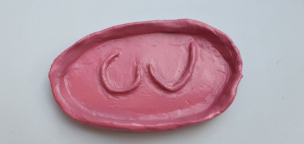 Thumbnail: Abstract clay dish