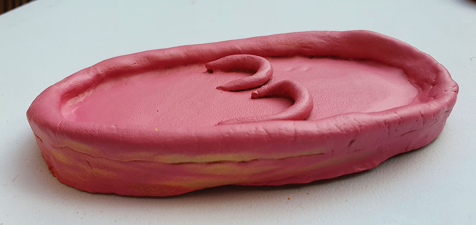 Thumbnail: Abstract clay dish