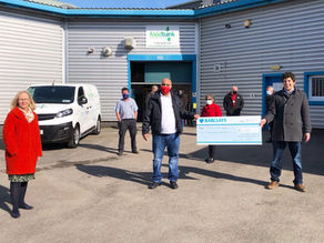 Generous Welsh cabbies continue to distribute money they raised to support local foodbanks