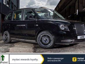 Nottingham cabbie the first driver outside of London to purchase the new electric taxi