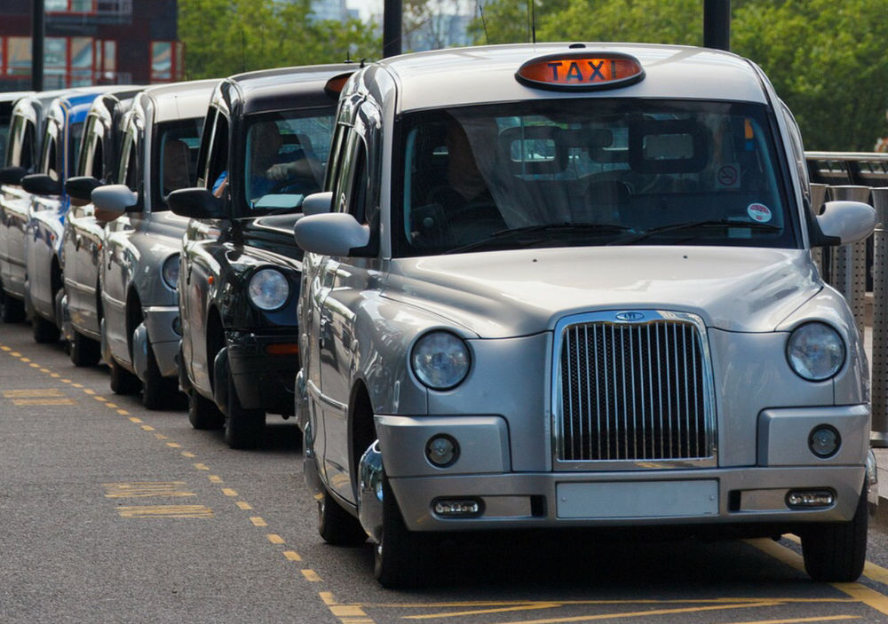 Wolverhampton Taxi And Private Hire Drivers Can Now Apply For 2 000 