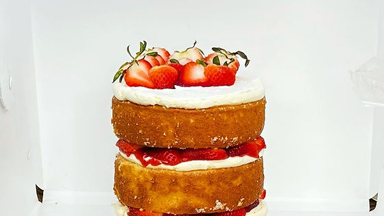 Strawberries N Cream Cake