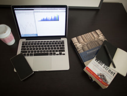 TECHNICAL ANALYSIS FOR BEGINNERS: STATISTICAL PRICE INFERENCES AND MATHEMATICAL INDICATORS