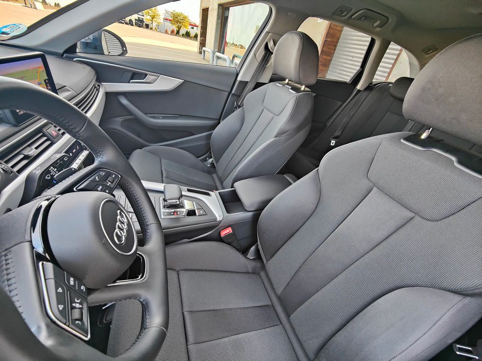 Miniatura: Audi A4 Avant S-line 40 G-tron 170cv S-tronic - 115000kms - 2019
