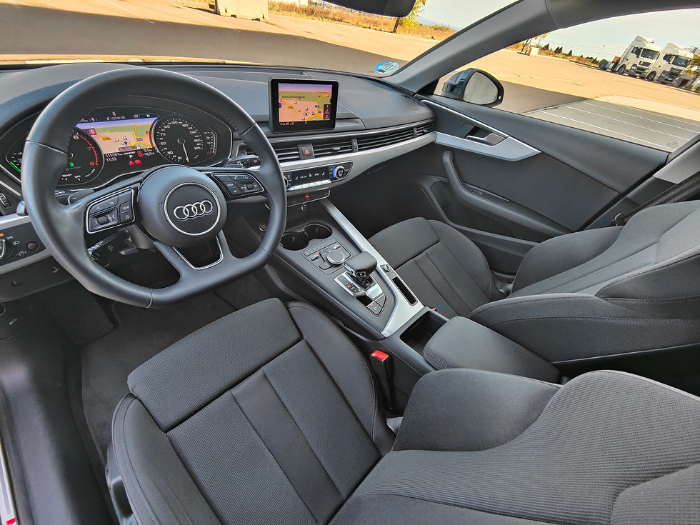 Miniatura: Audi A4 Avant S-line 40 G-tron 170cv S-tronic - 115000kms - 2019
