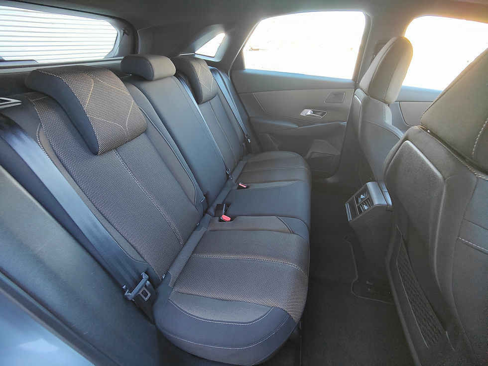 Miniatura: DS7 Sportback Be Chic 1.5HDI 130cv - 52000kms - 2020