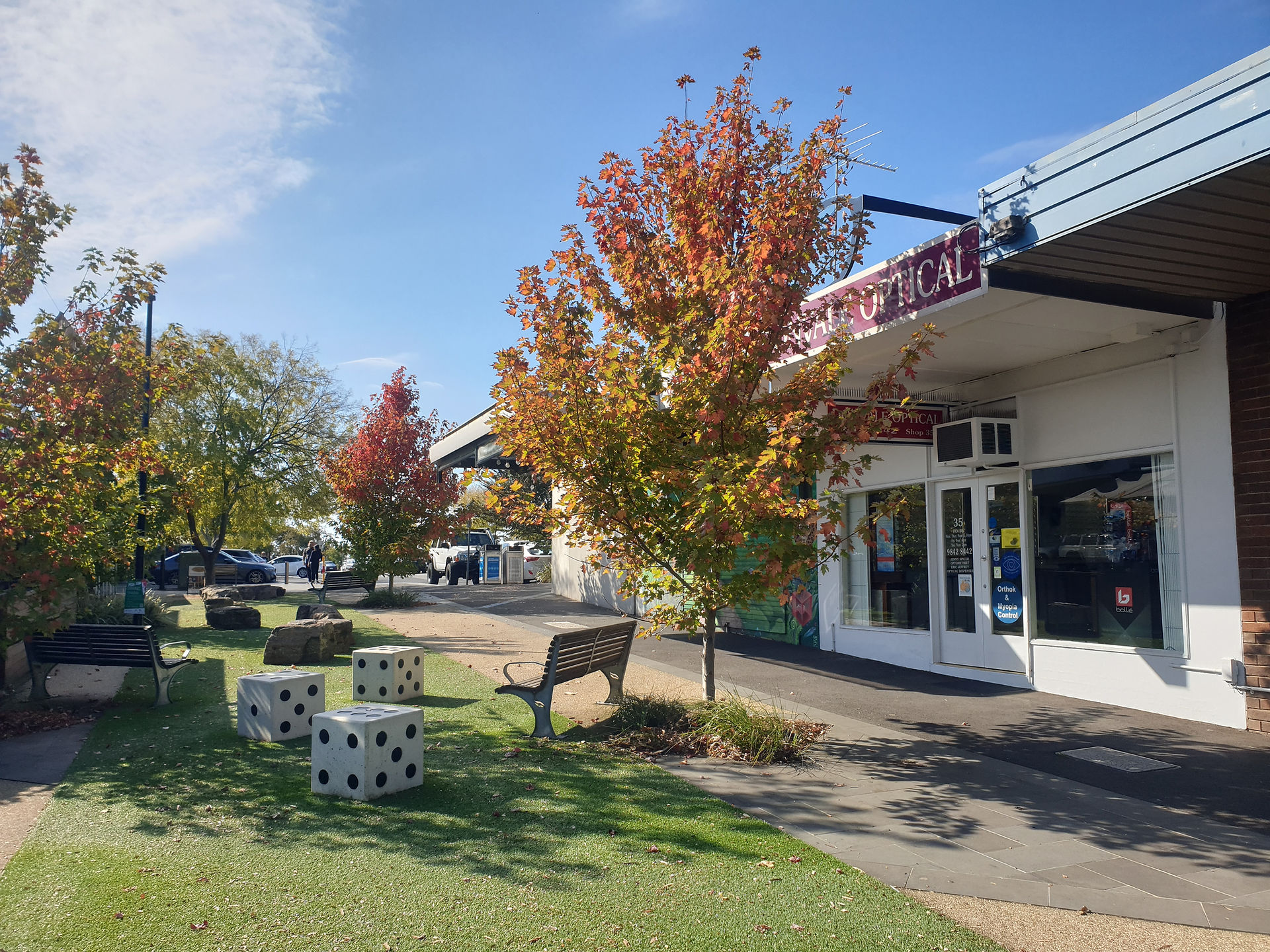 Donvale Optical Optometrists East Doncaster, Tunstall Square. Eye test