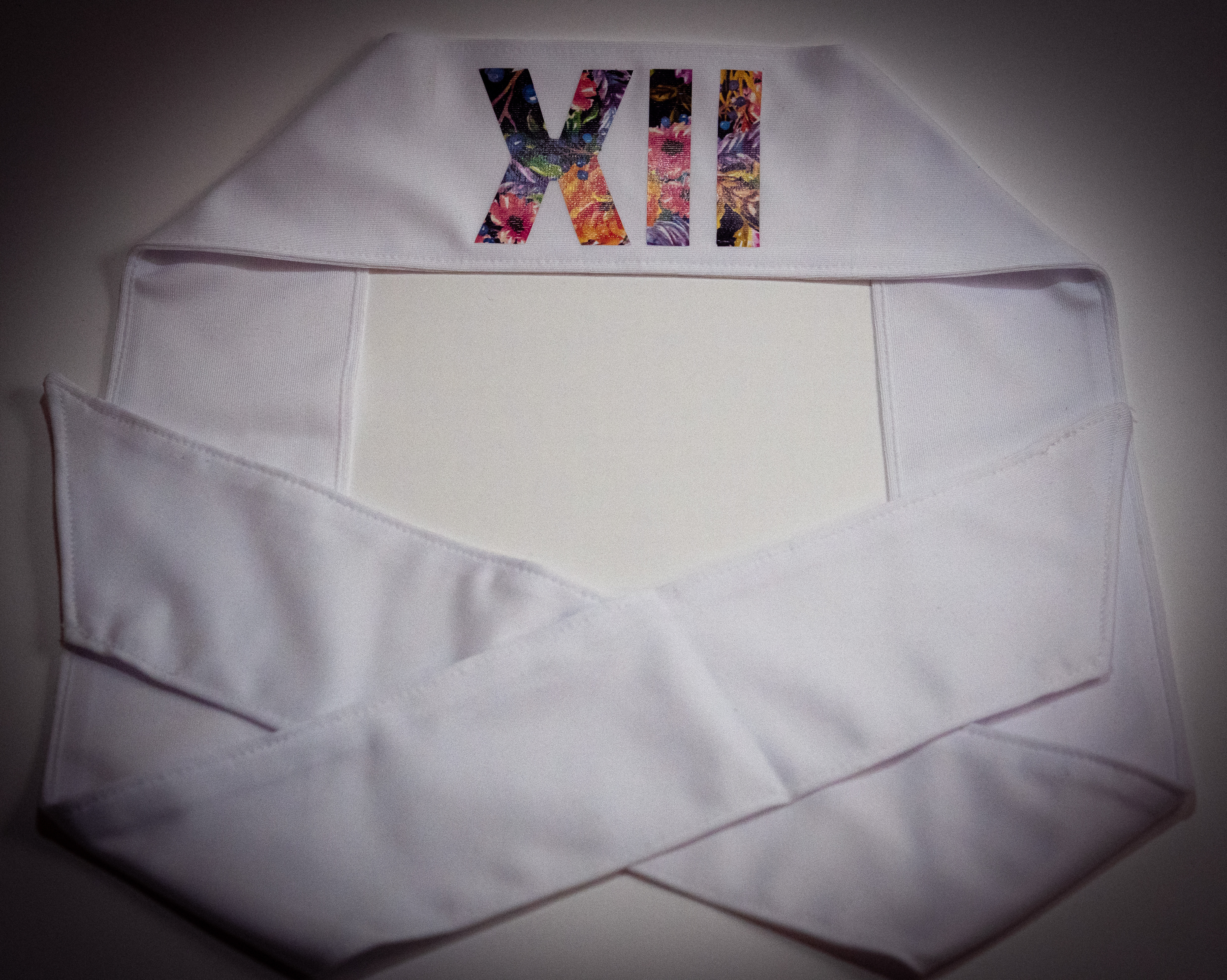 White Flowerboy Head Tie