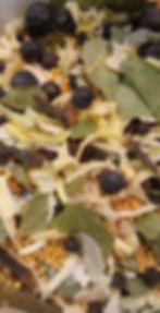 Mezcla de especias Mare Nostrum de Yuli, condimento artesanal con mostaza, laurel y enebro.