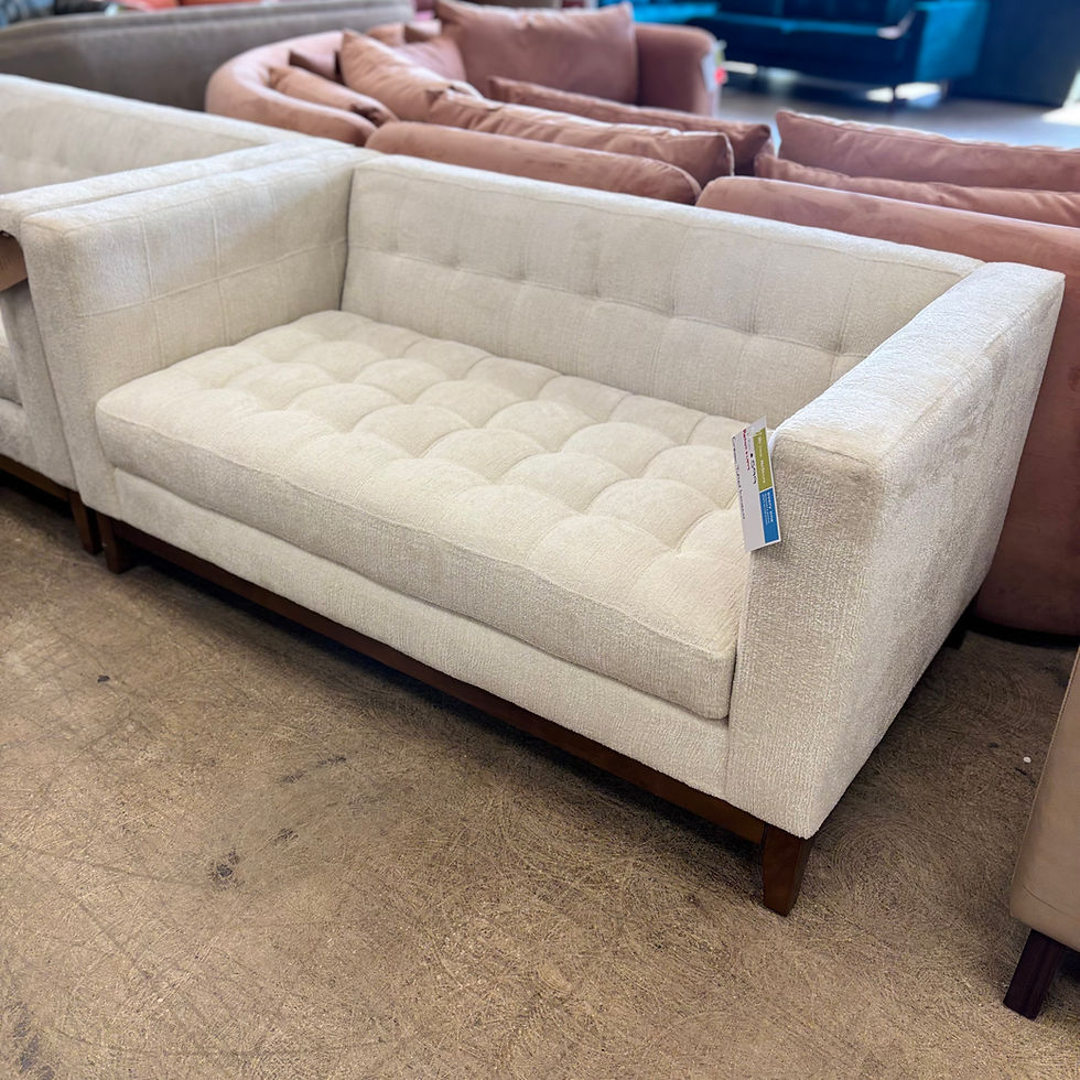 Thumbnail: Cream Tufted Loveseat